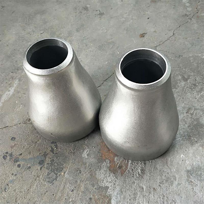 齐齐哈尔市大小头涂塑管 - 厂家